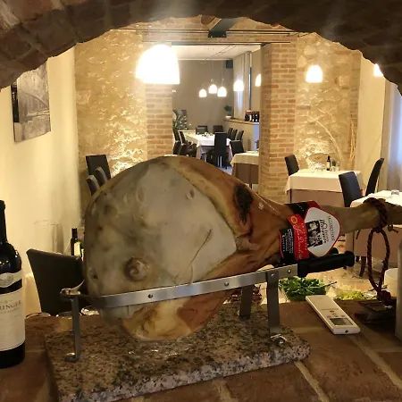 Penaceto Fogadó 3*
